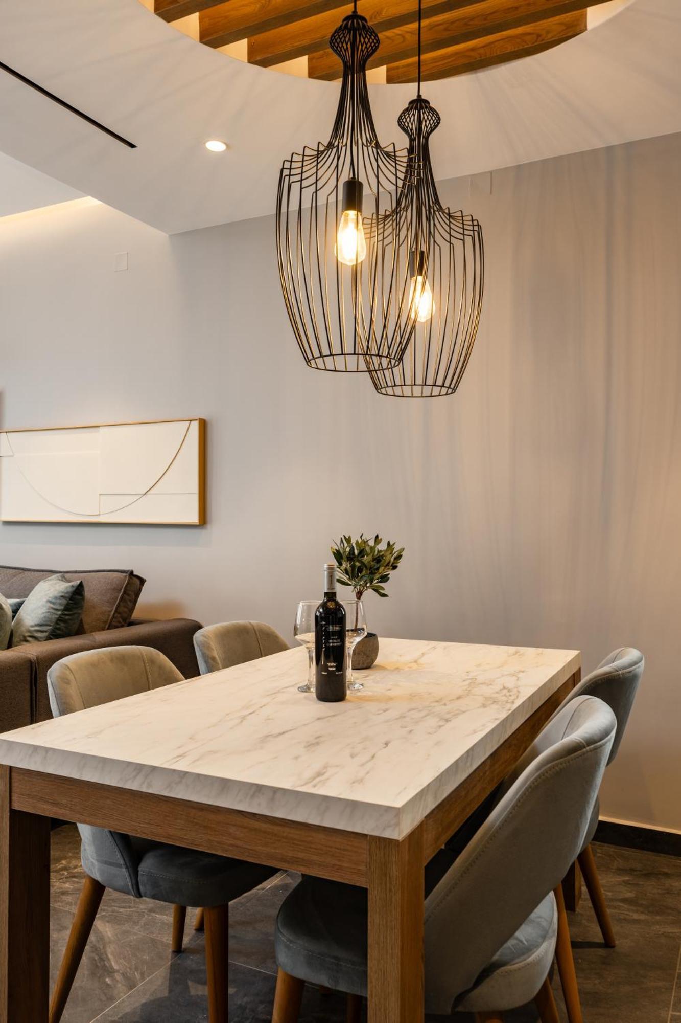 Omikron Luxury Residences *