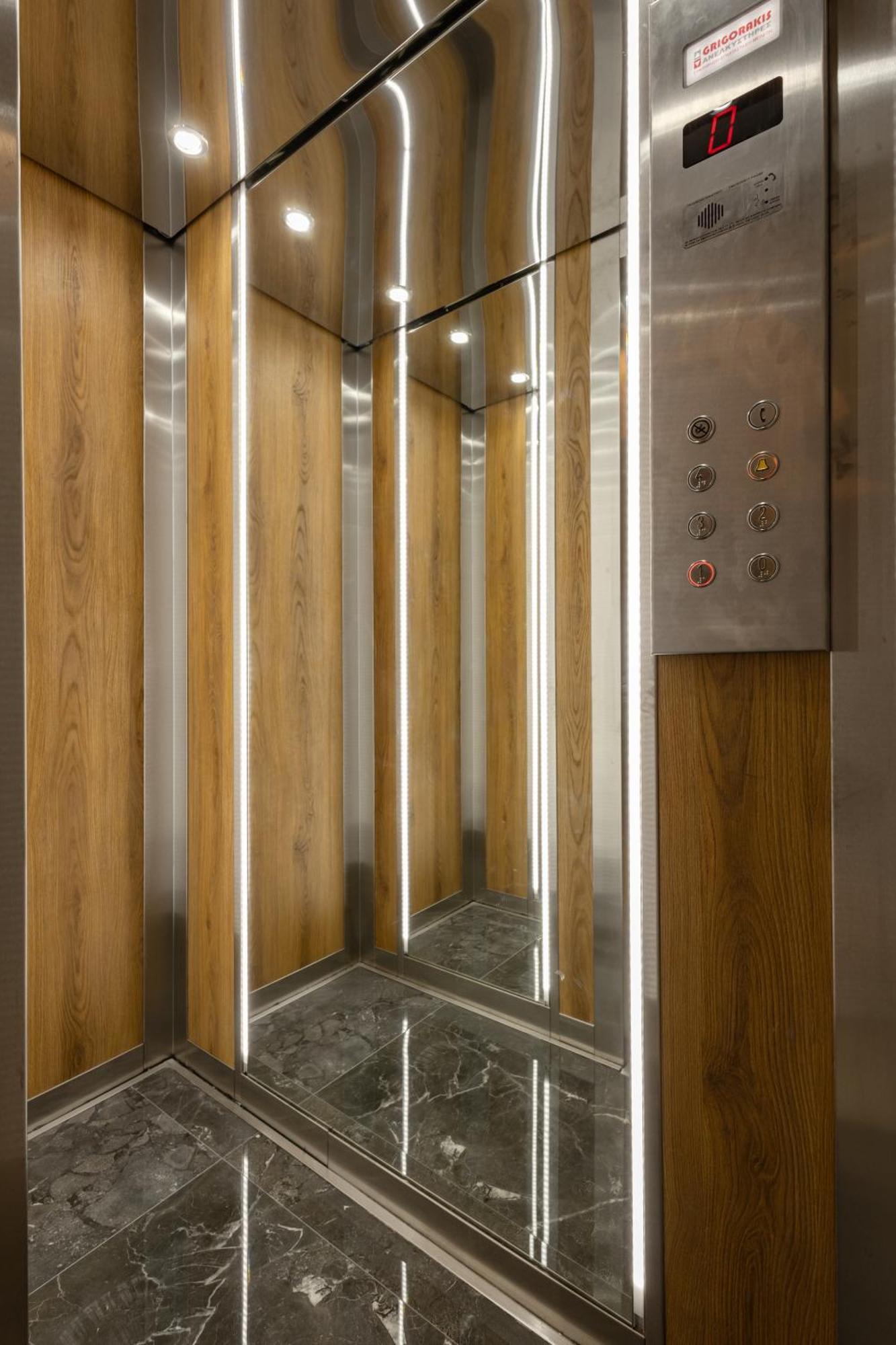 Apartment Omikron Luxury Residences Heraklion (Crete)